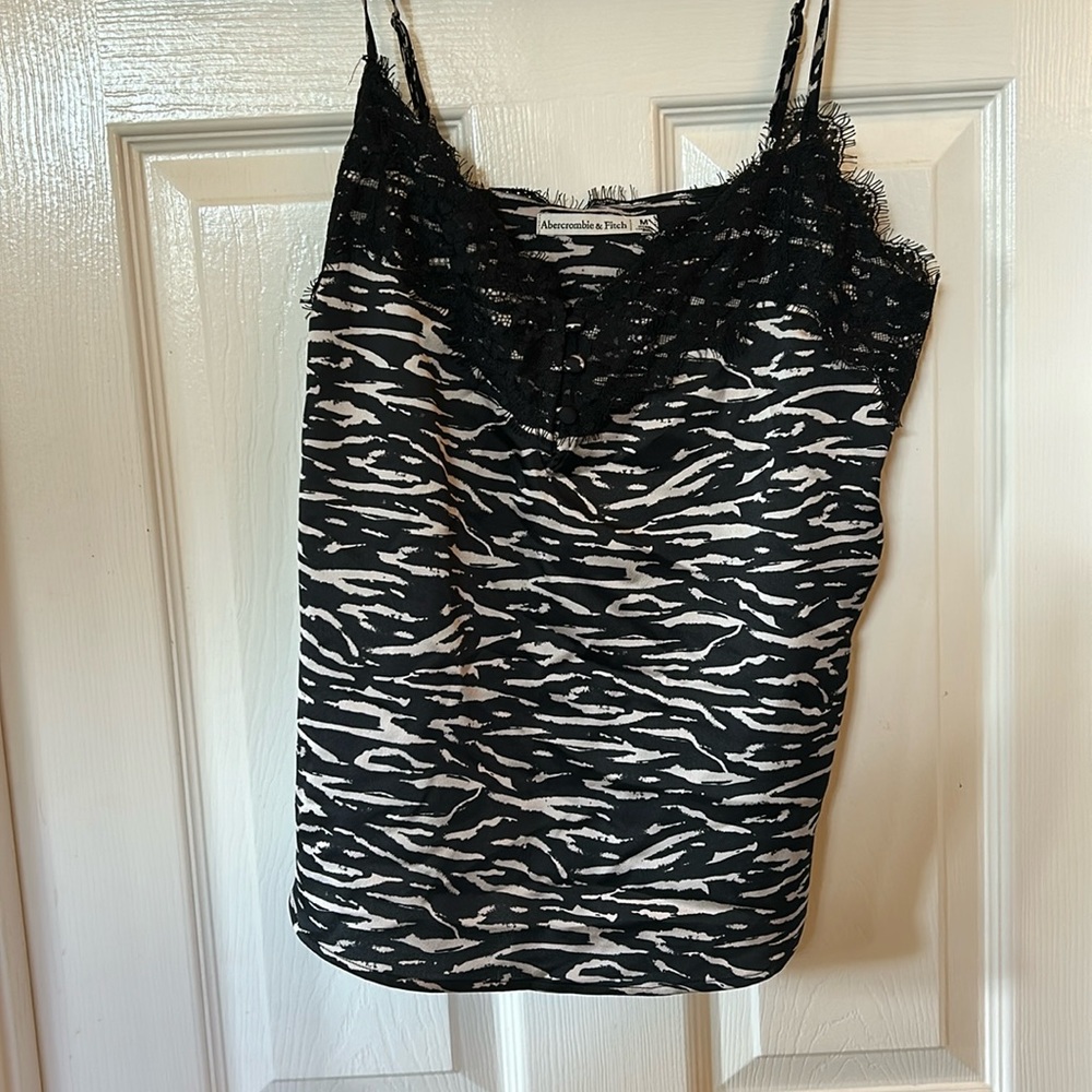 Abercrombie and Fitch, zebra print Cami with adjustable straps. Size M NWT